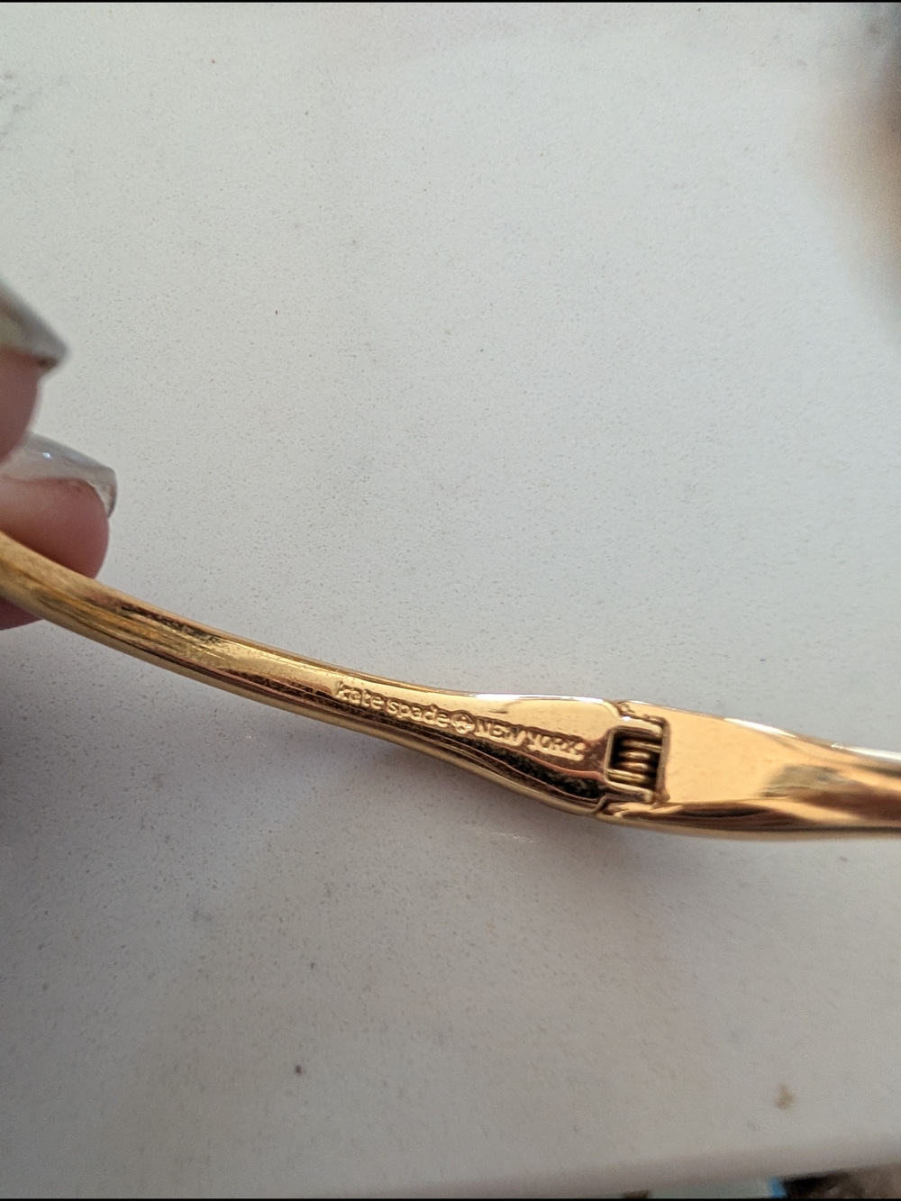 kate spade gold-tone open‎ cuff with crystal endcaps - Picture 5 of 6